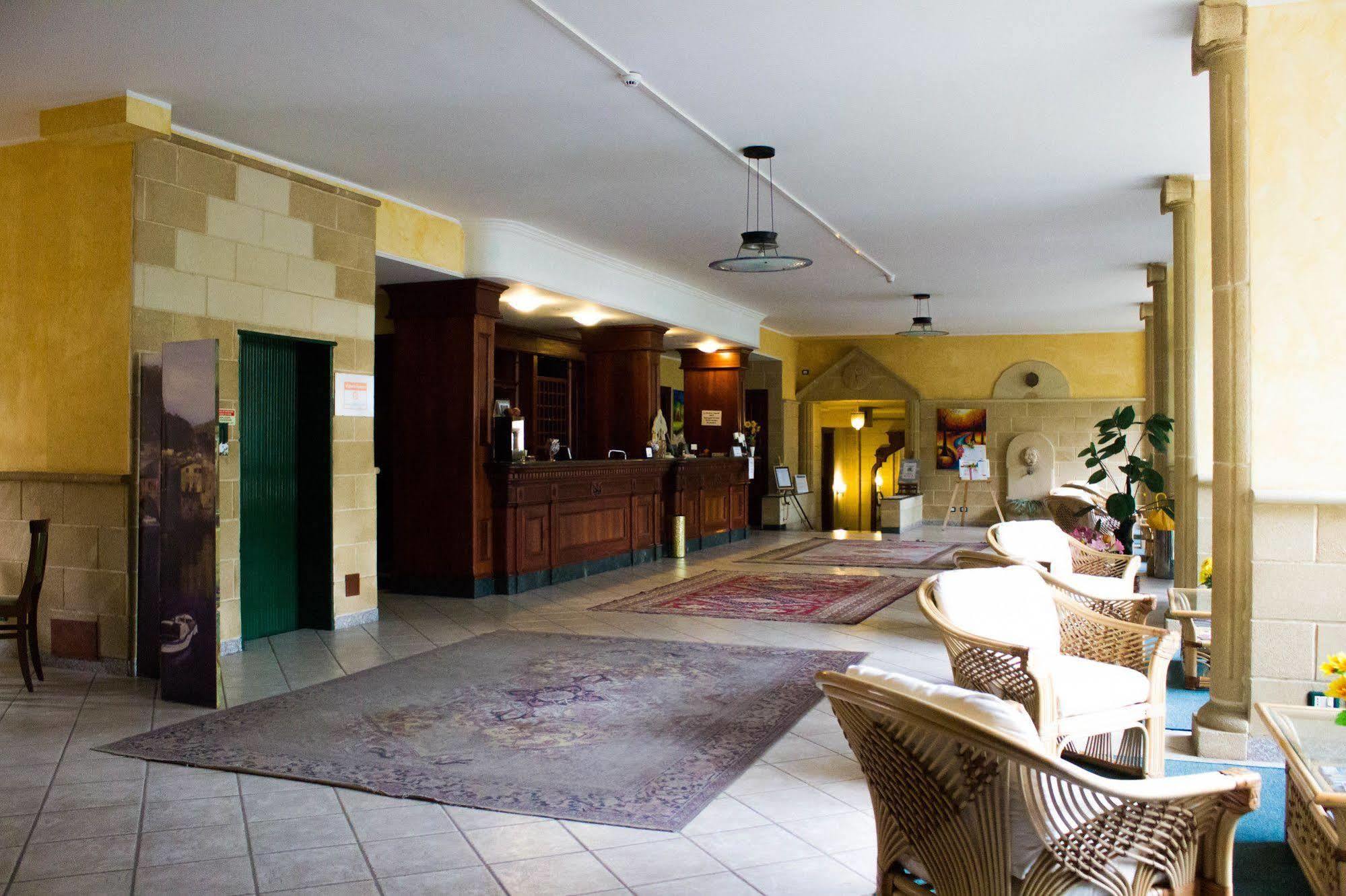Hotel Salus Godiasco Luaran gambar